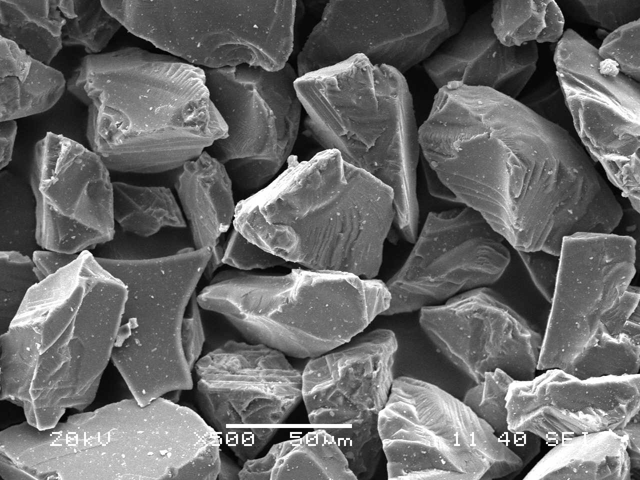 高纯氧化铝粉末电镜图 高纯氧化铝粉末电镜图