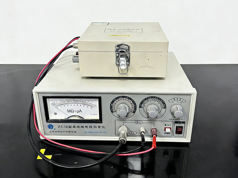 电阻测试仪